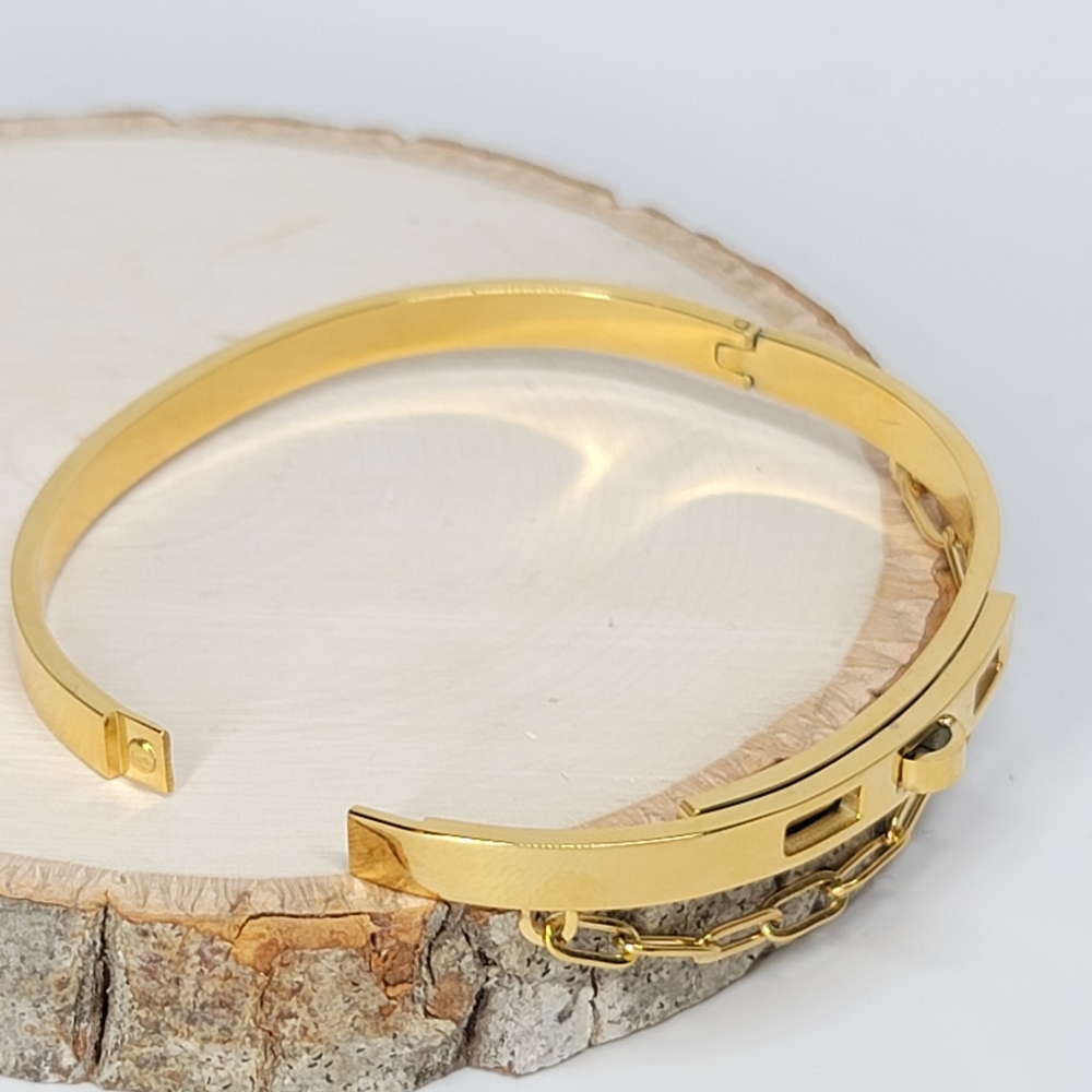 NEW 18K Gold Stainless Steel with Chain Bracelet - Picture 7 of 13